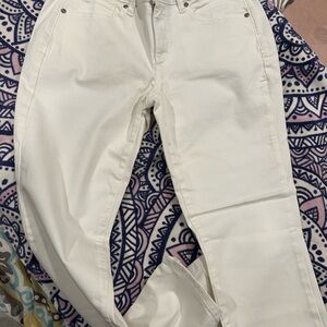 Sonoma Women's Cream Straight Leg Jeans